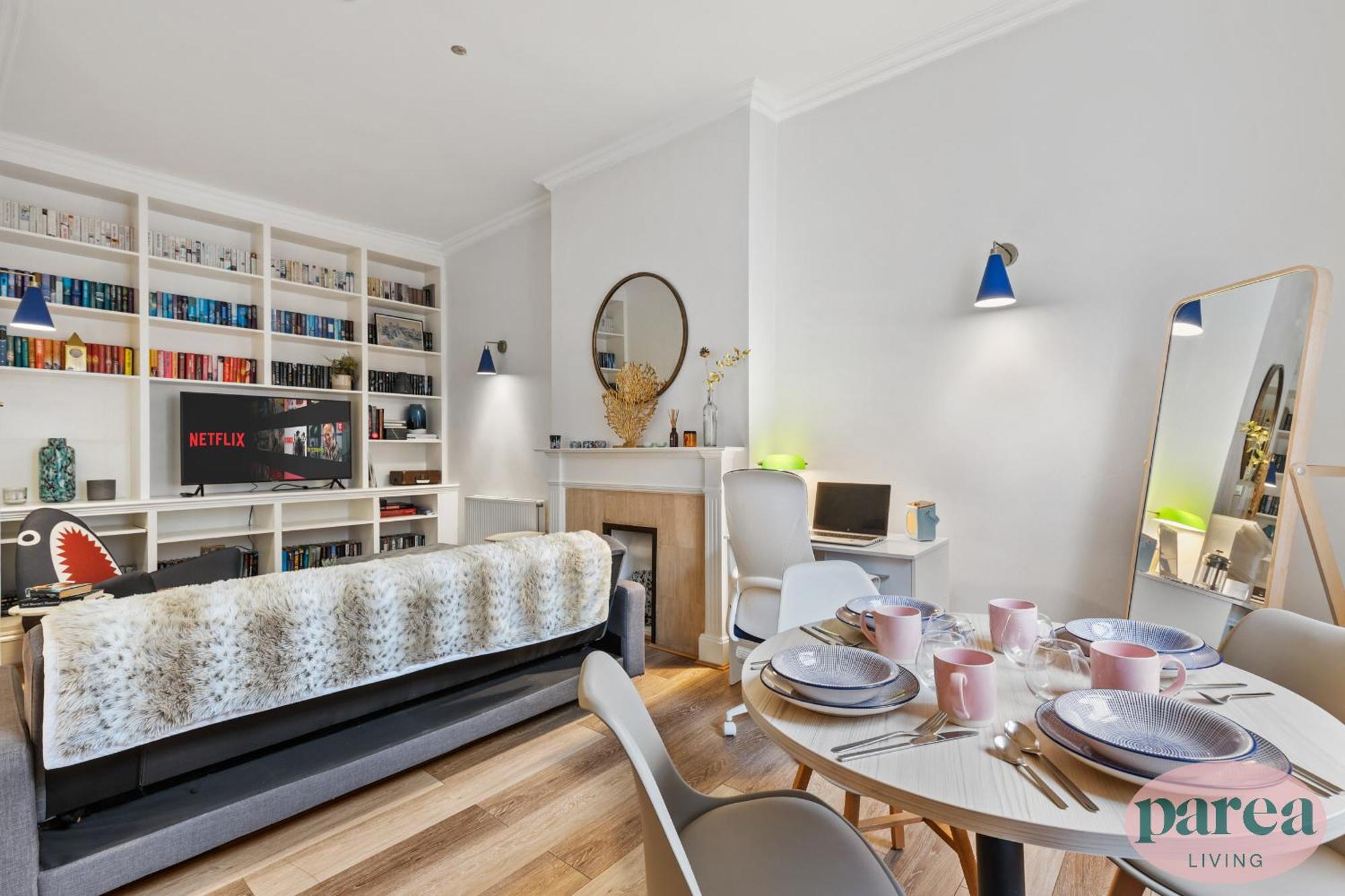 Parea Living - South Kensington, Elegant 1-bedroom Flat, Wfh Desk London